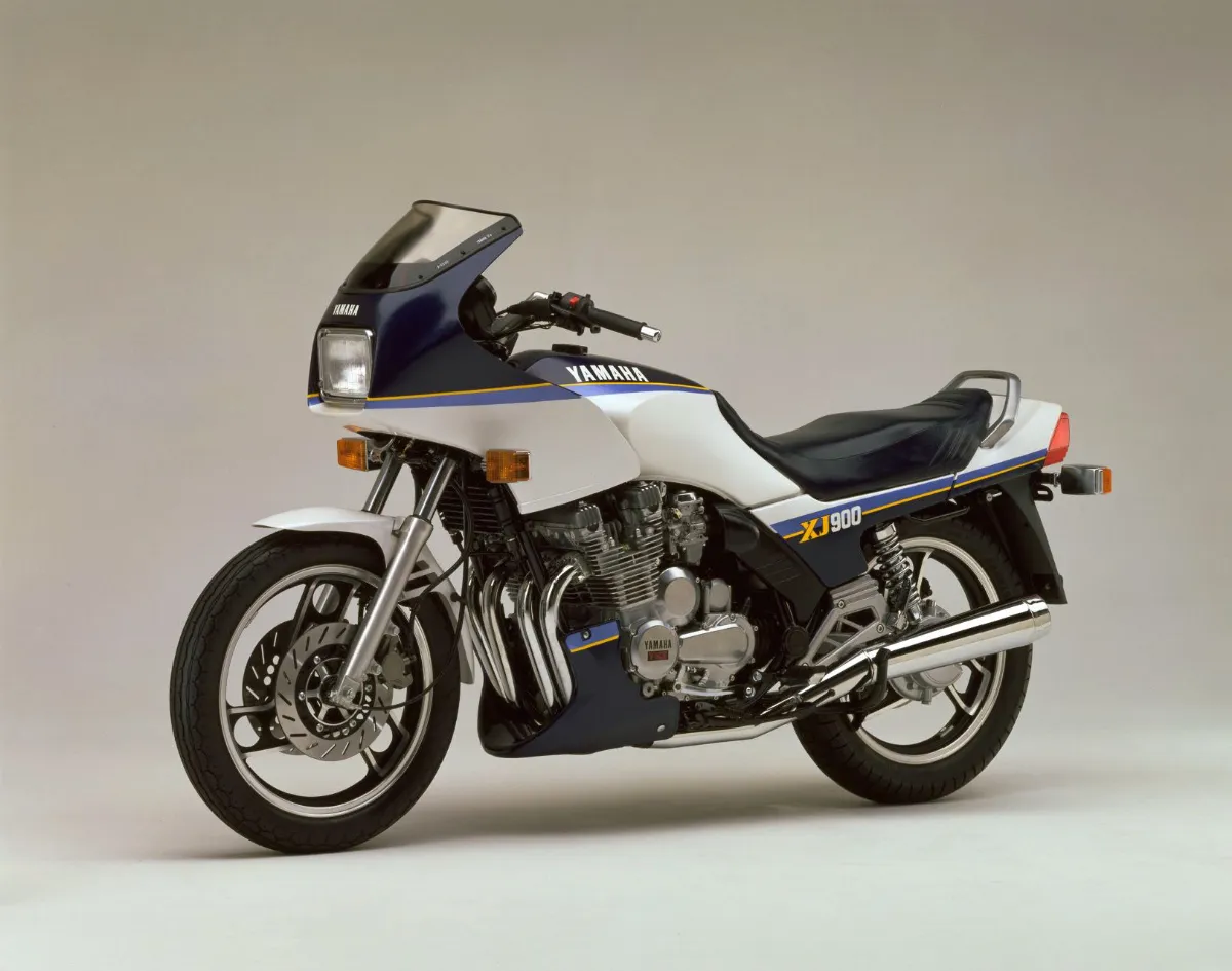 Die Yamaha XJ 900: Der Solide Tourer mit Youngtimer-Charme
