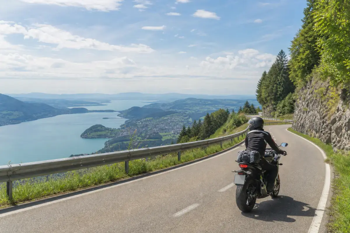 Die schönsten Tagestouren ab Zürich mit dem Motorrad