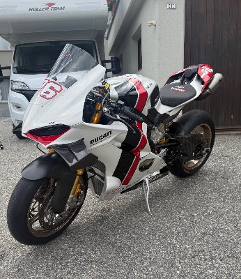 Ducati PanigaleV4 Barni Racing - 7