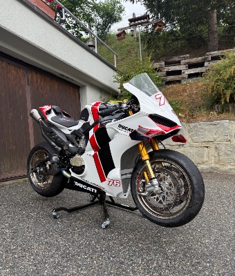 Ducati PanigaleV4 Barni Racing - 10