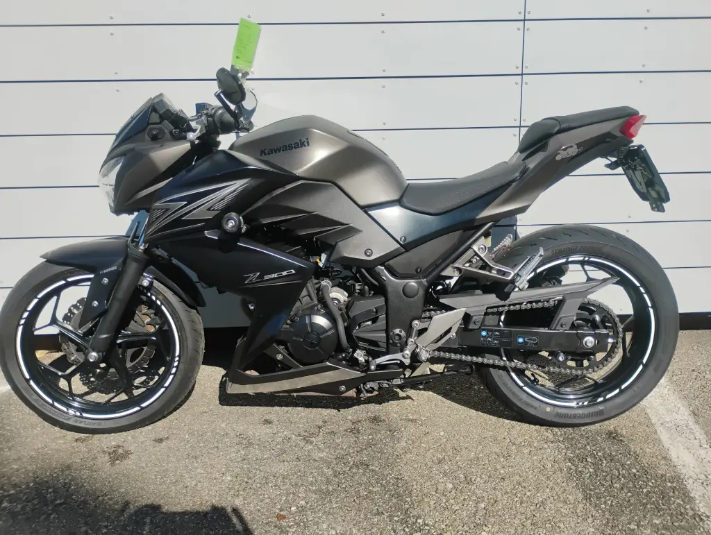 Kawasaki Z 300 2015 - Occasion (2/2)