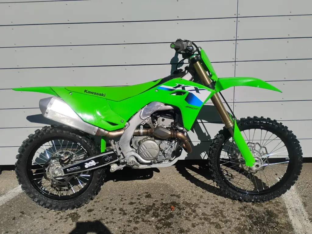 Kawasaki KX 250 F 2027 - Vorführmodell (1/2)
