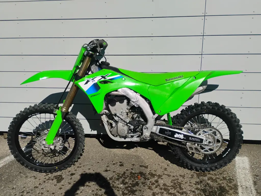 Kawasaki KX 250 F MY27 4h - 2