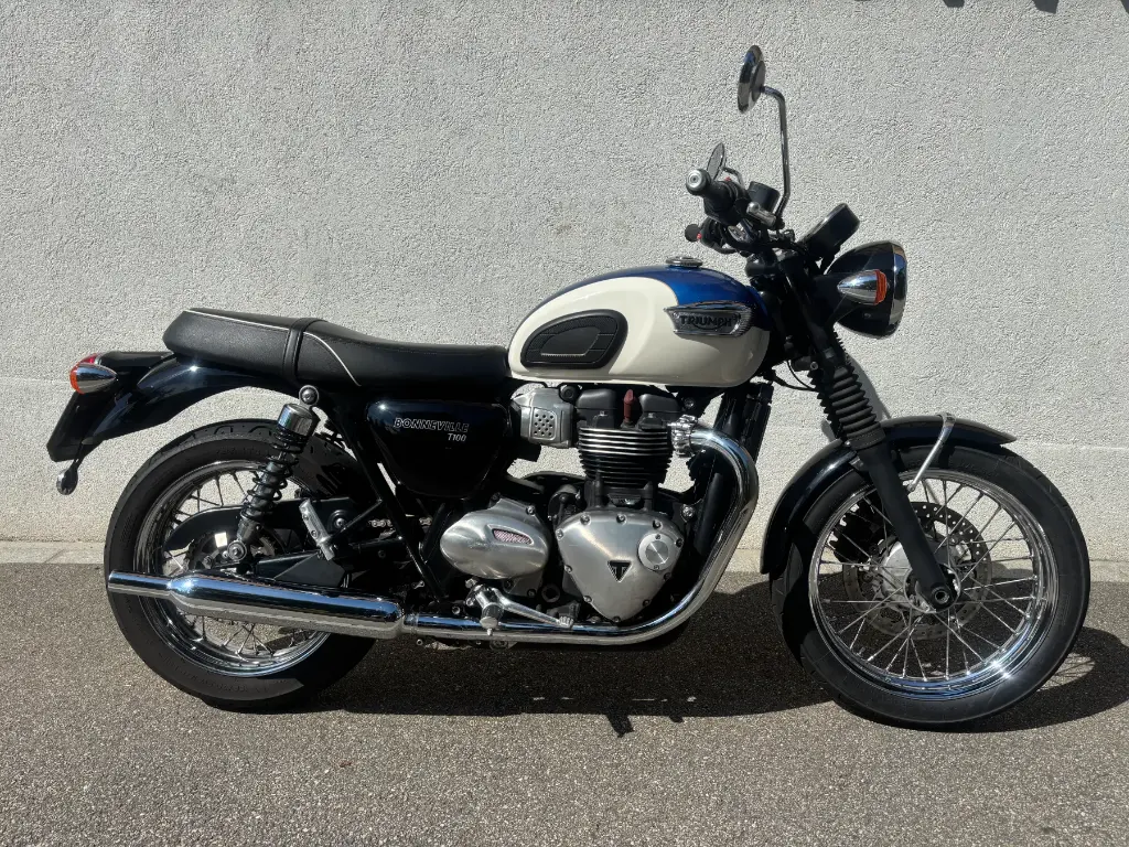 Triumph Bonneville T100 2017 - Occasion (1/9)
