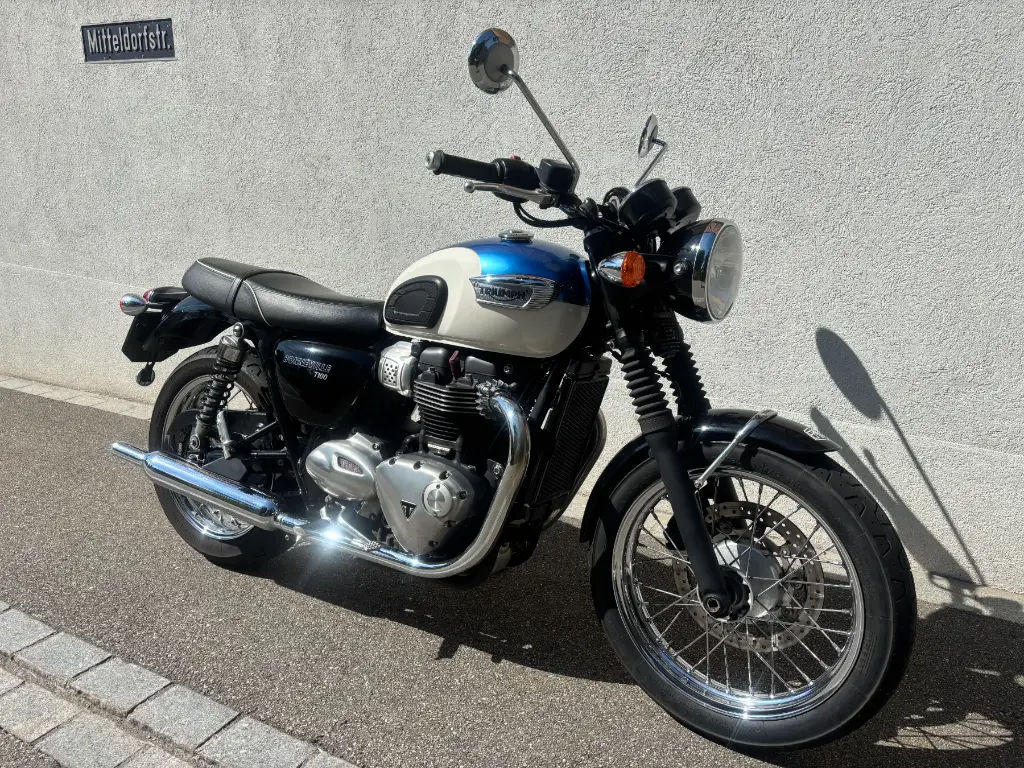 Triumph Bonneville T100 ABS ab MFK ab Service - 2