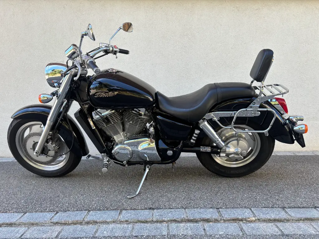 Honda VT 1100 C2 Shadow Sabre ab Service ab MFK - 4