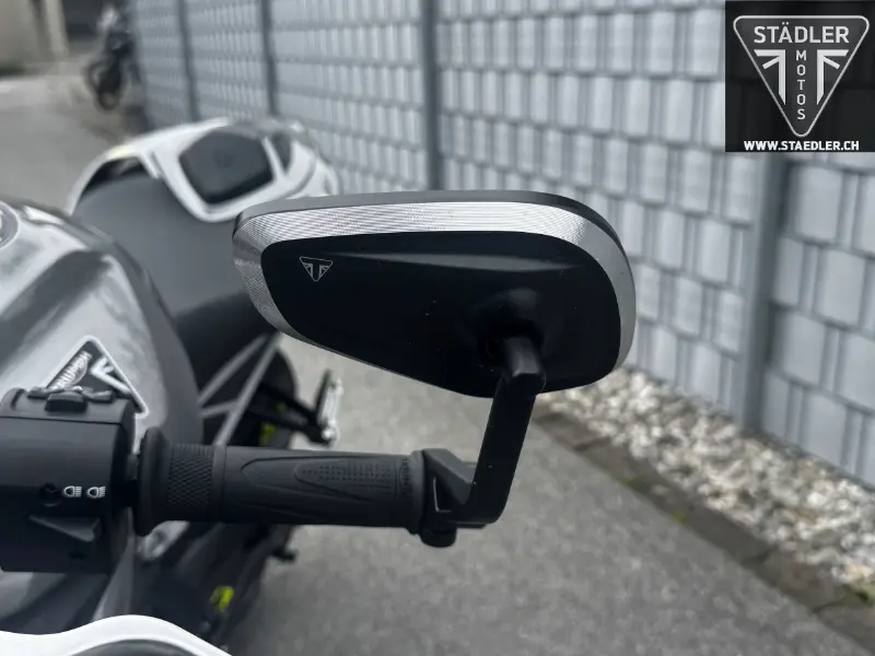 Triumph Street Triple R 2023 - Occasion (2/10)